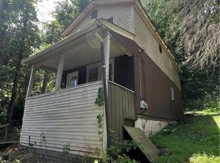 57 Lower Rd, Pittsburgh, PA 15215