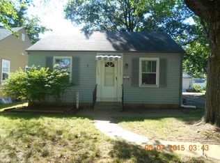 2406 Maple St, Columbus, IN 47201