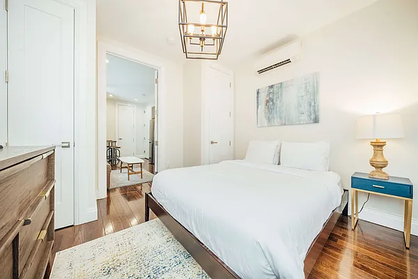 Rented by Carnegie Management Inc | media 24