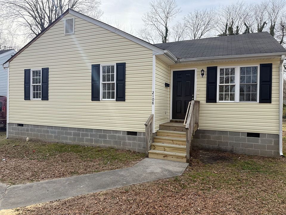 1st image of 2108 Richmond Ave