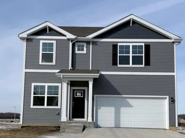 978 Garnet Ln, Montgomery, IL 60538