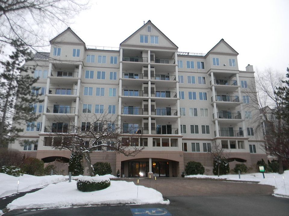 1st image of 10 Mountain Laurels Dr APT 305