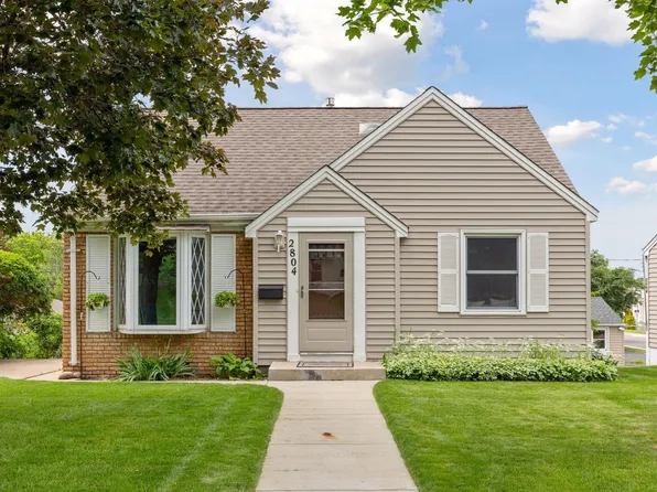 2804 Quebec Ave S, Saint Louis Park, MN 55426