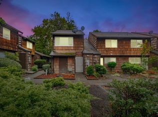 1498 Parkway Dr, Rohnert Park, CA 94928
