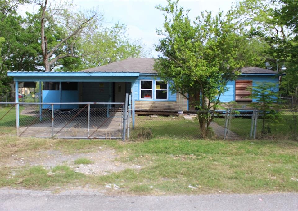 1st image of 6709 Prino St