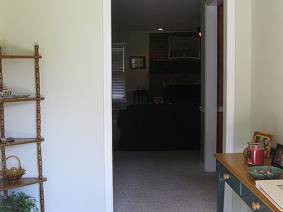 3rd image of 116 Hazelwood Dr