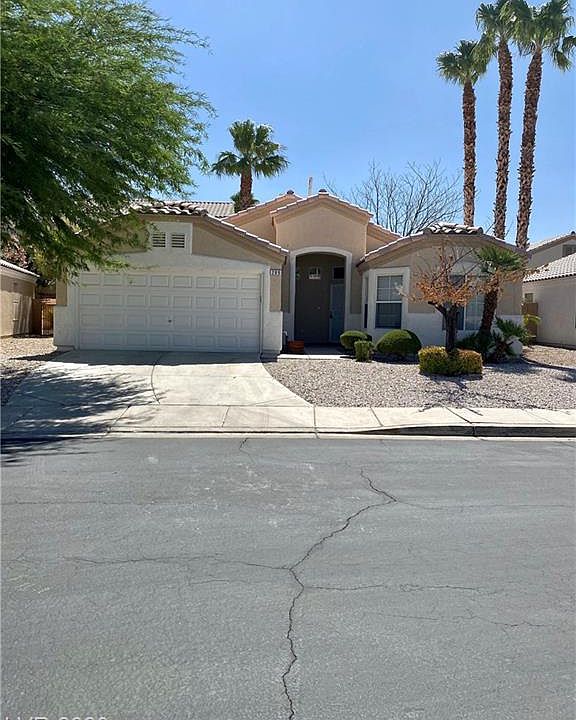 1st image of 289 Deerleap Cir