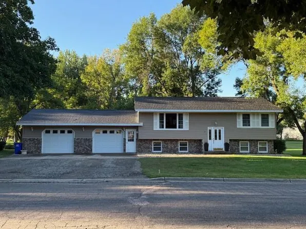 1503 13th Ave, Clarkfield, MN 56223