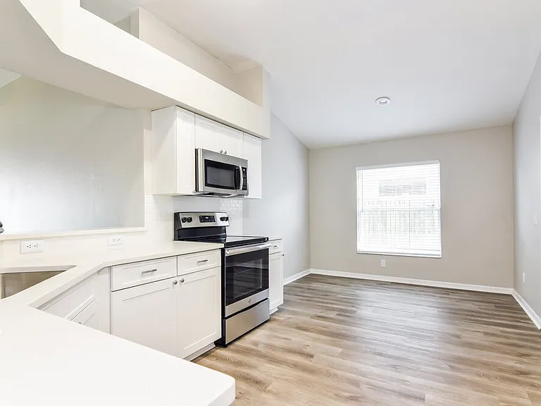 8217 Water Tower Dr — Photo 5