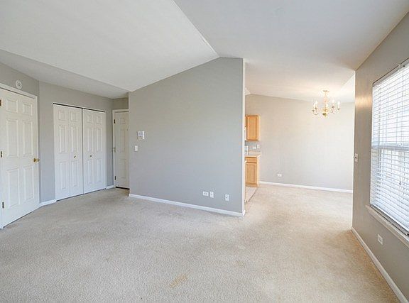 3rd image of 994 N Village Dr Unit 4