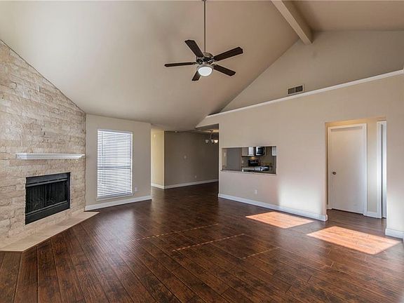 5th image of 4712 Jasmine Dr