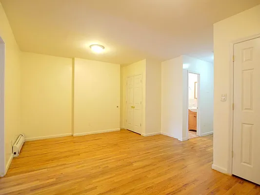 Rented by Douglas Elliman | media 31