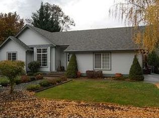 423 Magerle Ln, Rogue River, OR