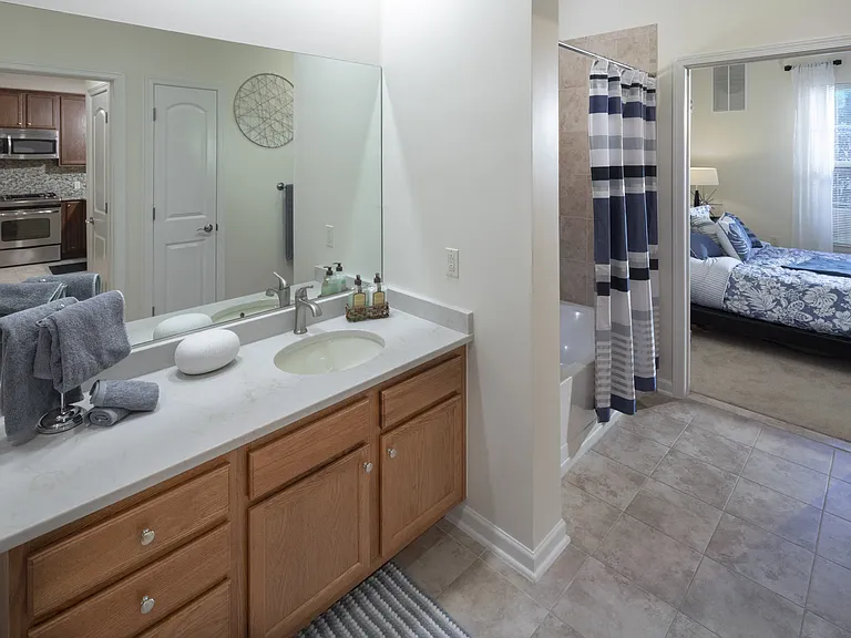 140 Mayhill — Photo 10