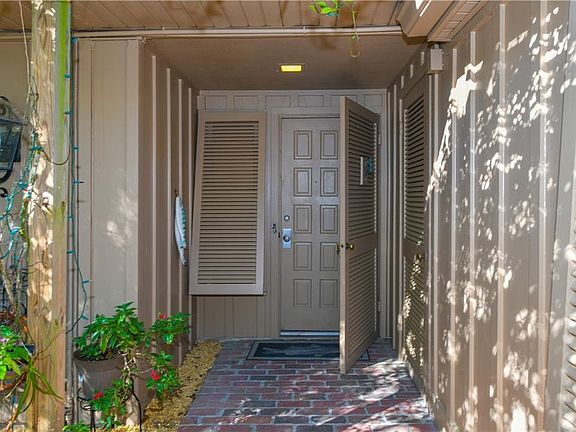 3rd image of 8520 Heron Lagoon Cir