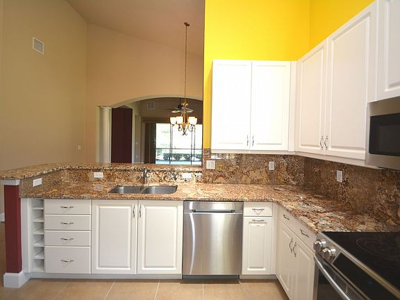4th image of 791 Cobblestone Way