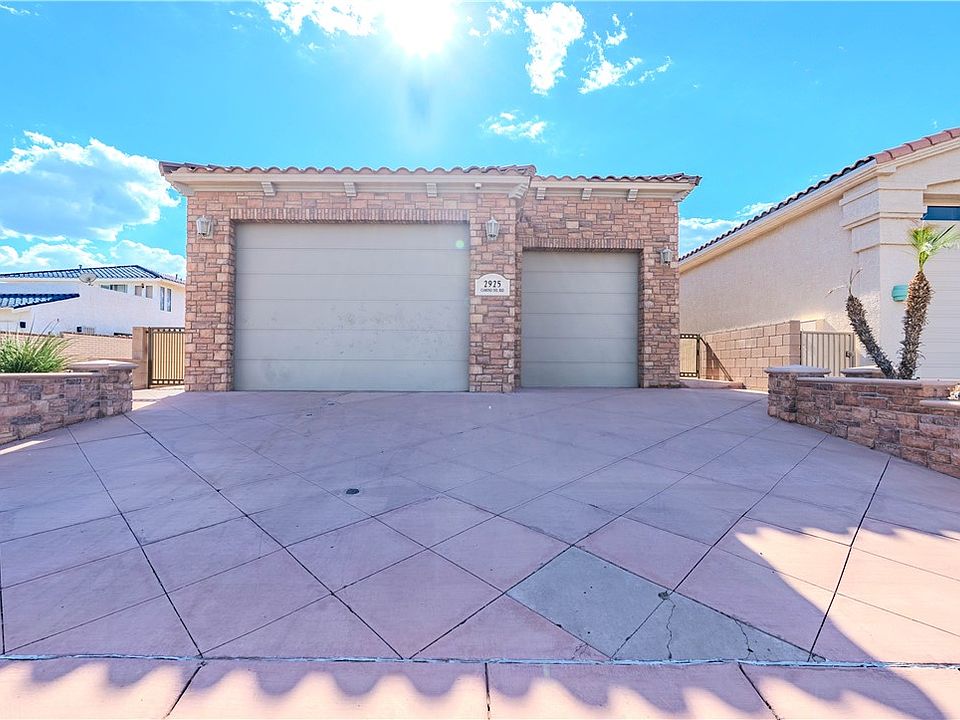 1st image of 2925 Camino Del Rio