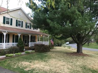 4701 Kassel Cir, Woodbridge, VA 22193