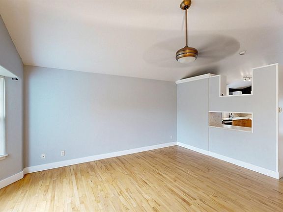 5th image of 3437 Santa Fe Avenue