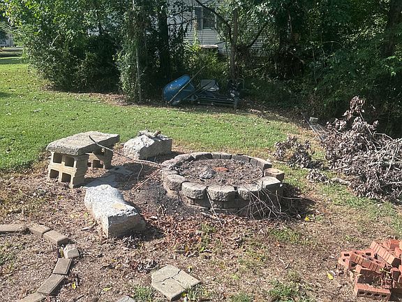 3rd image of 108 Patton Rd #108