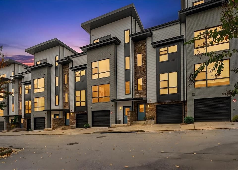 1st image of 53 Moda Ln