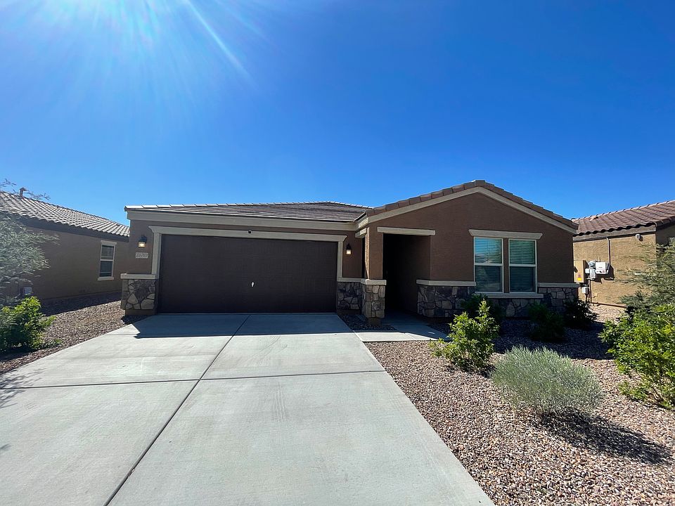 2 House front 1_03252024