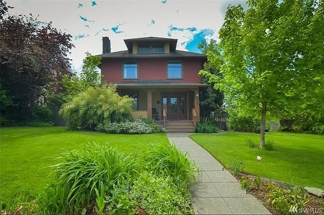 1st image of 1121 5th Ave SE