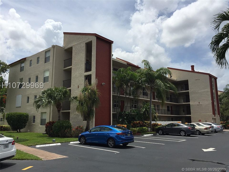 1st image of 14773 Cumberland Dr #4020