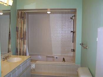 4th image of 9 Palmetto Pl