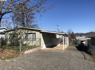 256 Cedar St, Yoncalla, OR 97499