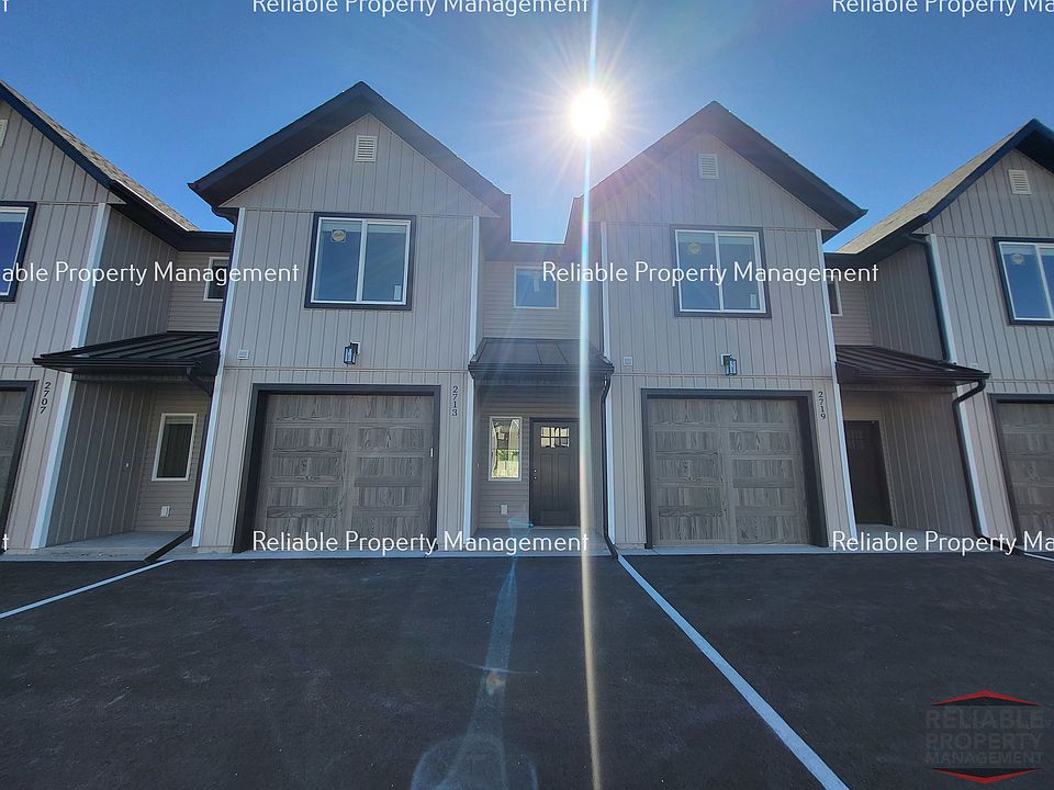 1st image of 2701 E Derrald Ave