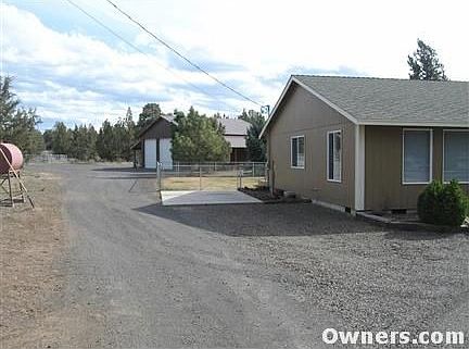 Shop access for any size vehicle!