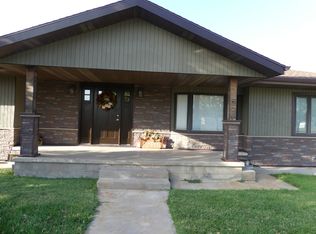 614 Chase Ave, Wakeeney, KS 67672