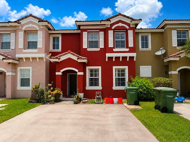 641 E Mowry Ct — Photo 9