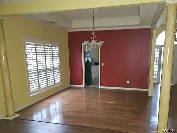 5th image of 1133 Wisteria Dr #1