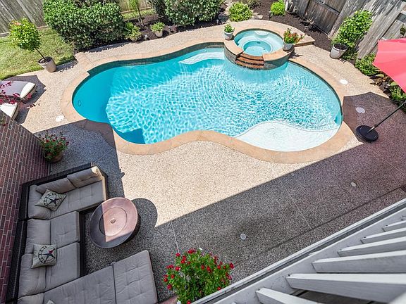 4th image of 5419 Portage Rock Ln