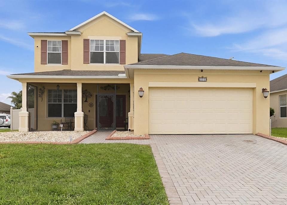 1st image of 1821 PLANTATION OAK DRIVE