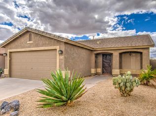 30718 N Coral Bean Dr, San Tan Valley, AZ 85143