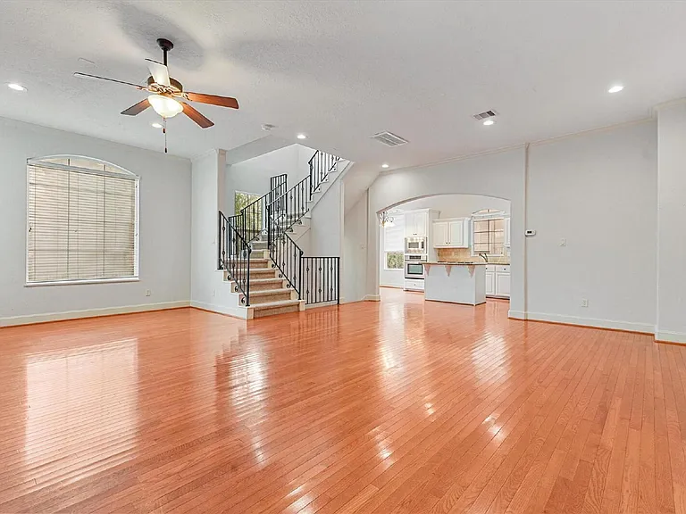 2418 Ralph St #A — Photo 13