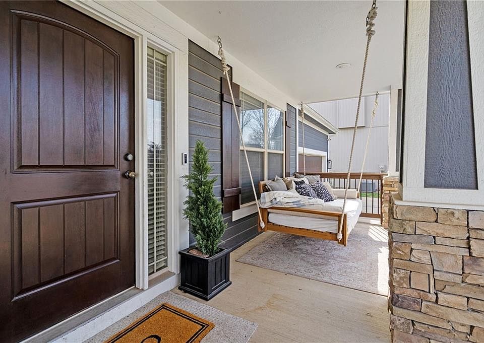 1st image of 1303 Ashdown Cir