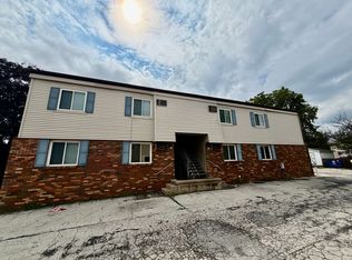 607 Hillview Dr APT 2, Normal, IL 61761