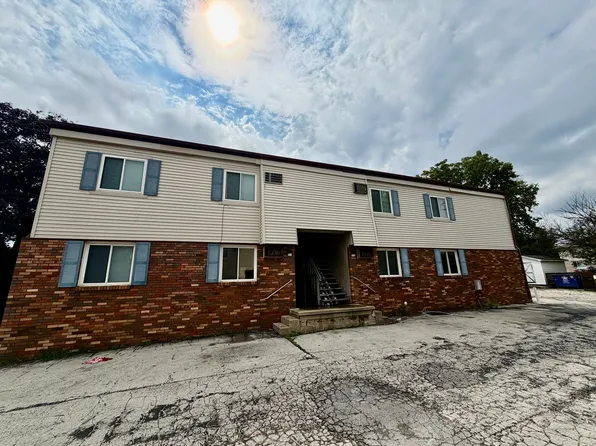 607 Hillview, 607 Hillview Dr APT 2, Normal, IL 61761