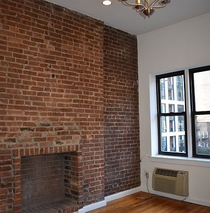 2nd image of 101 Lexington Ave APT 4A