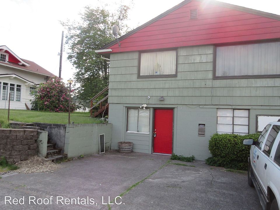1st image of 14208 Pacific Ave S APT 4