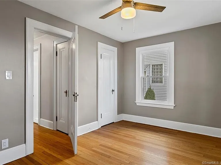 223 Townsend Ave #1 — Photo 24