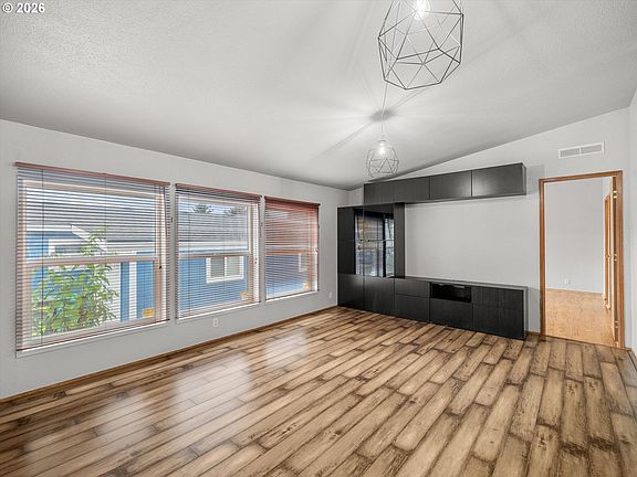 5th image of 3930 SE 162nd Ave Unit 42