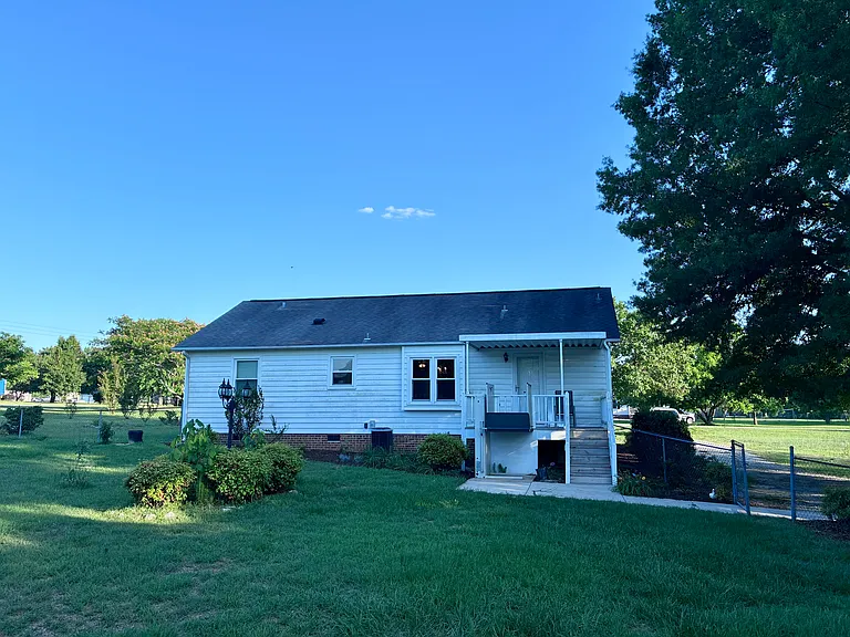 49 Baysprings Ct — Photo 24
