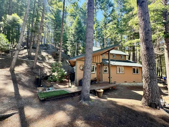 3117 Middle Creek Ranch Rd, Klamath River, CA 96050