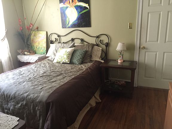Front bedroom