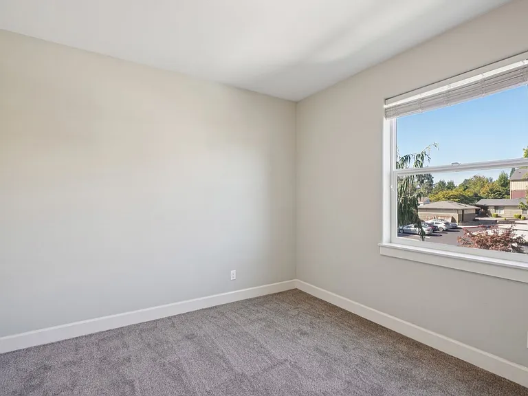 Aspen Grove Apartments — Photo 29